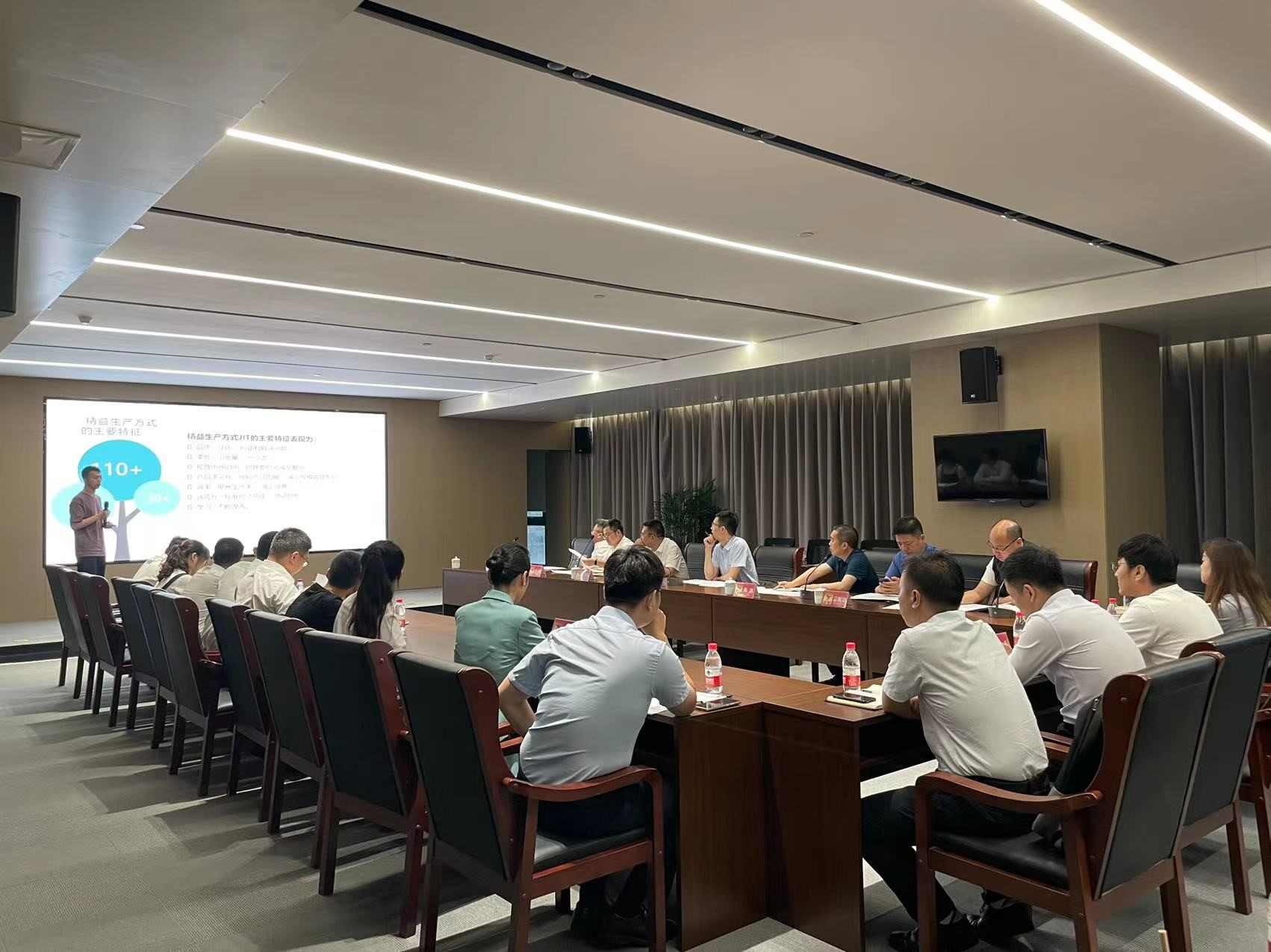 20220717 YH533388银河集团汽车集团“汽车大讲堂”青年讲师初选比赛 1.jpg