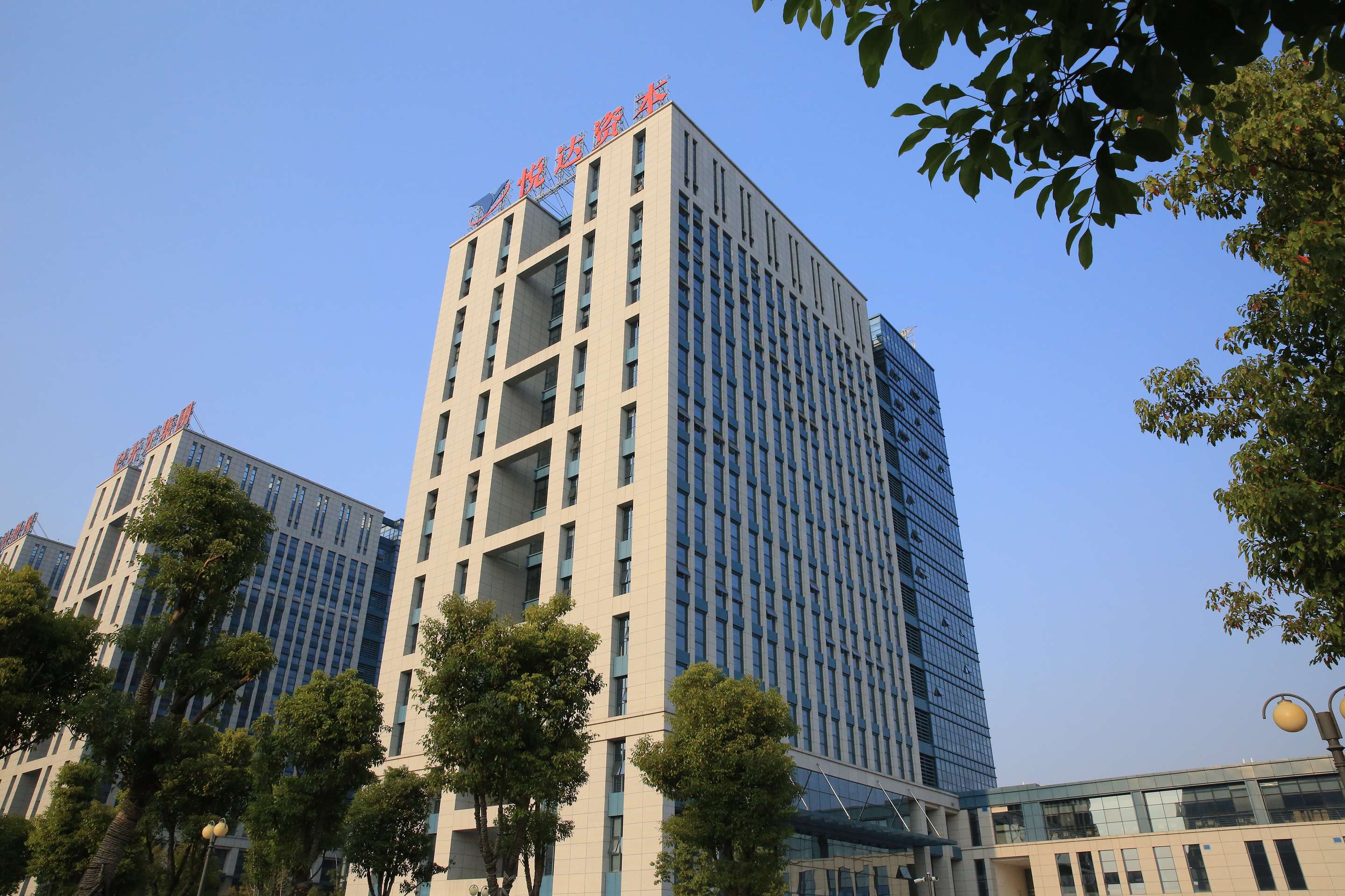 YH533388银河集团资本-_眸目压缩.jpg